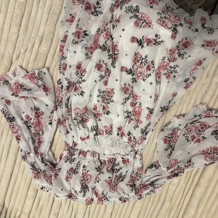 Рокля нежна за повод и ежедневието