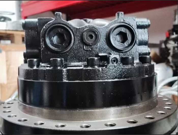 Transmisie finala pentru excavator Case CX230