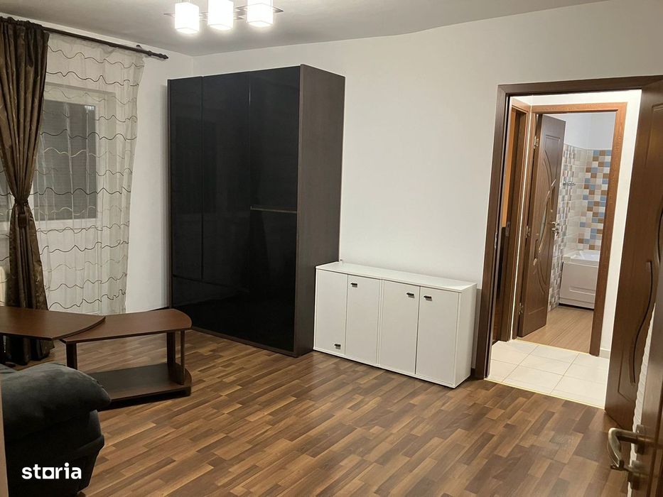 Apartament 2 camere, zona Modern - Simion Barnutiu