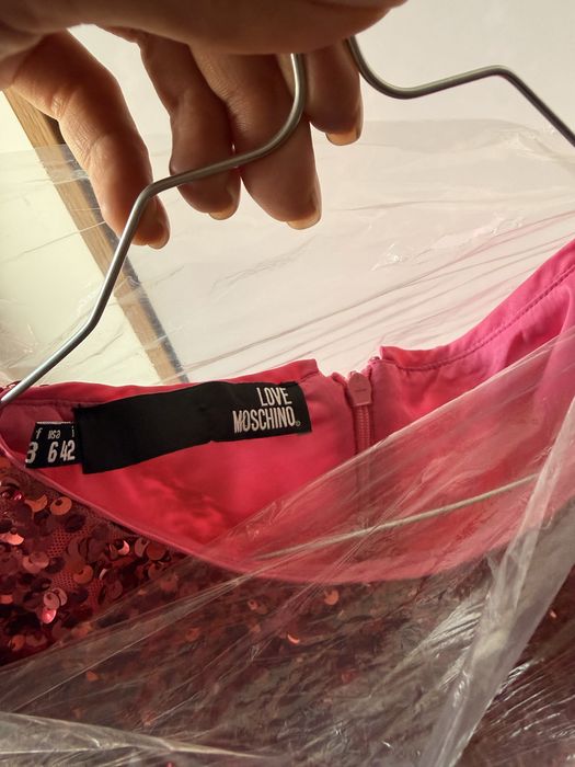 Рокля MOSCHINO като нова