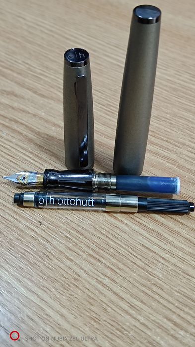 Stilou Otto Hutt design 06