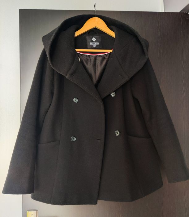 Palton scurt cu gluga