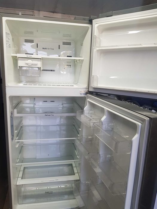 Frigider Lg Inox-Argintiu,latime 70cm,inaltime 177cm
