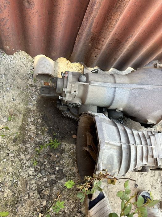 Продам коробку на мерседес S320