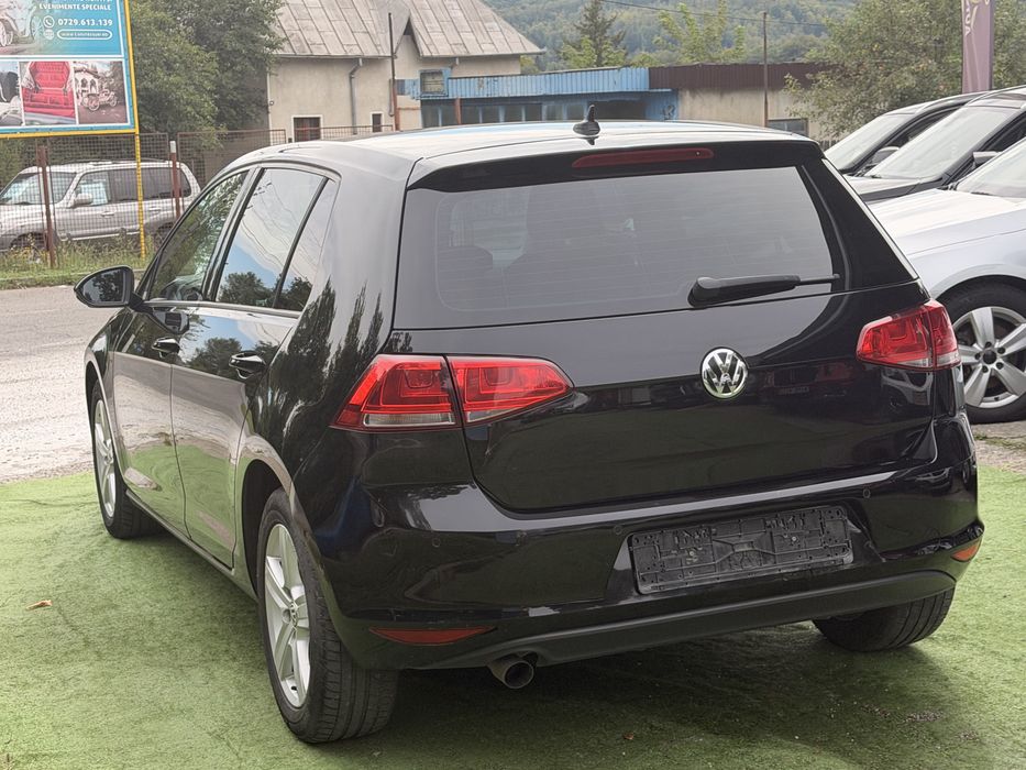 Volkswagen Golf 7  si in rate