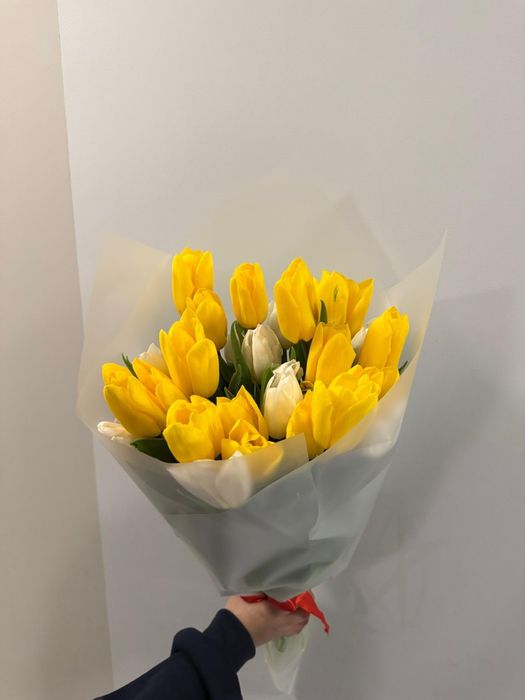 Местные тюльпаны работаем круглоточно сауран 15/3