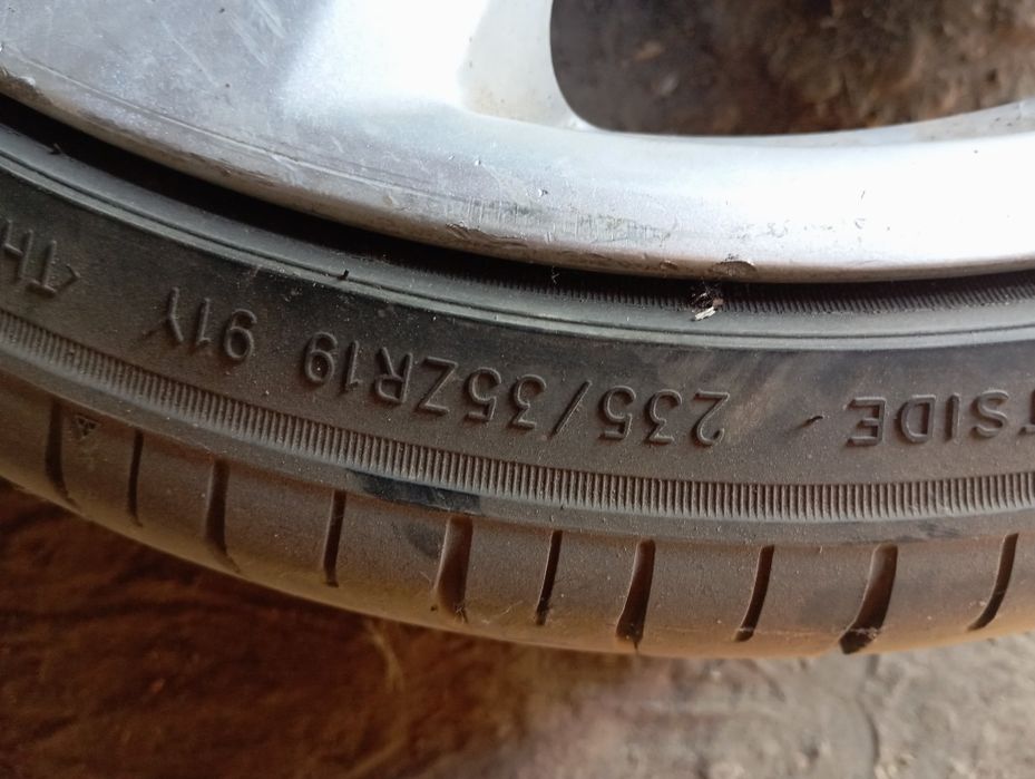 Jante Audi 19” cu anvelope 235/35 R19 – stare foarte bună