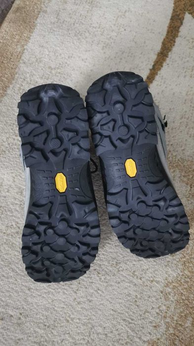 BOCANCI Ghete Hanwag 39 41 goretex vibram