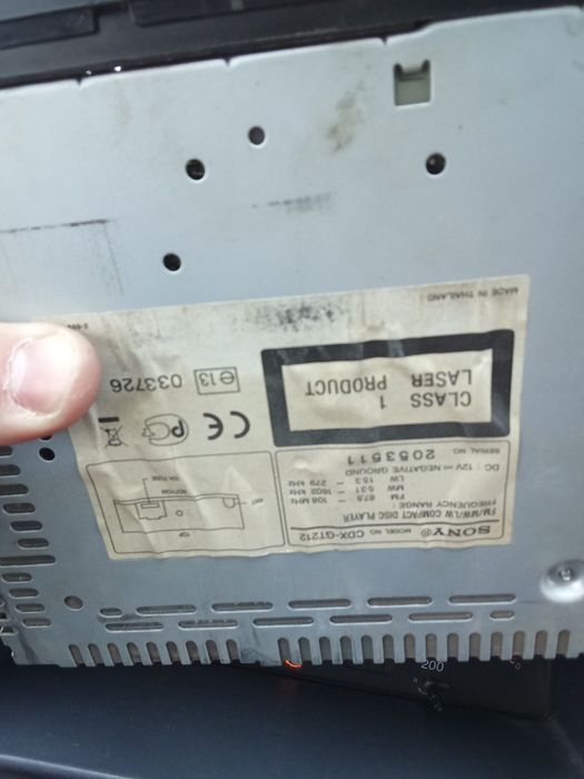 Продам оригинал сони магнитолу срочно