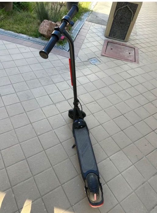 электро самокат черный