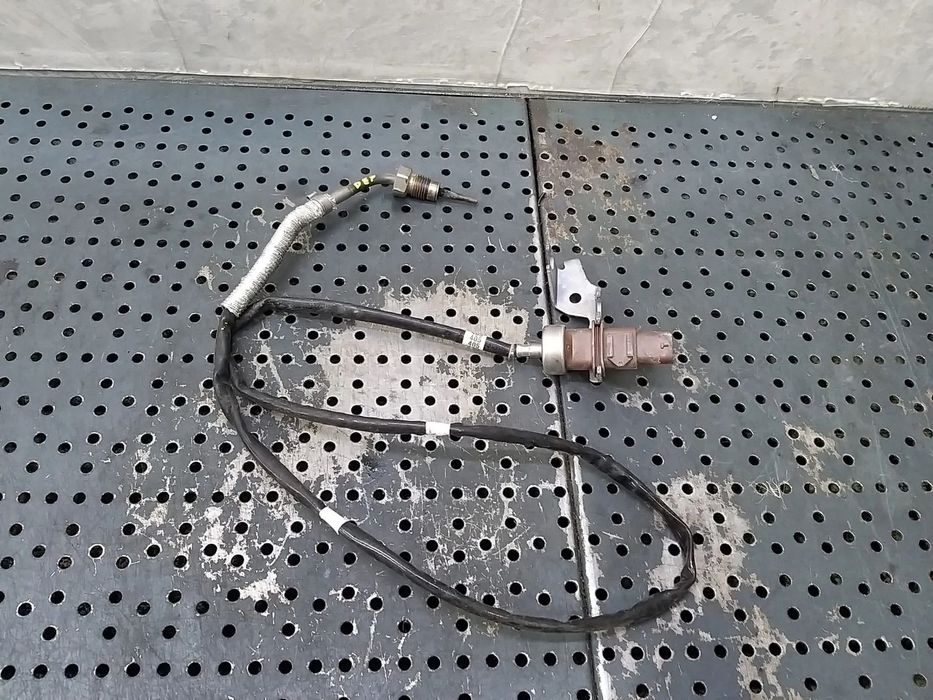 Senzor temperatura filtru particule 2.0 tdi audi a4 b9 8w 04l919529e