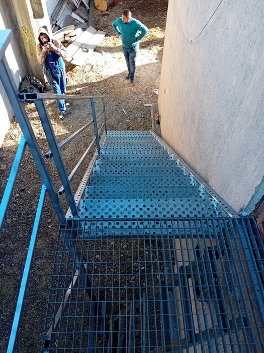 Confectionam scari zincate