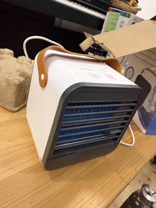 Beurer Personal Air Fan & Cooler – ventilator USB cu răcire prin apă