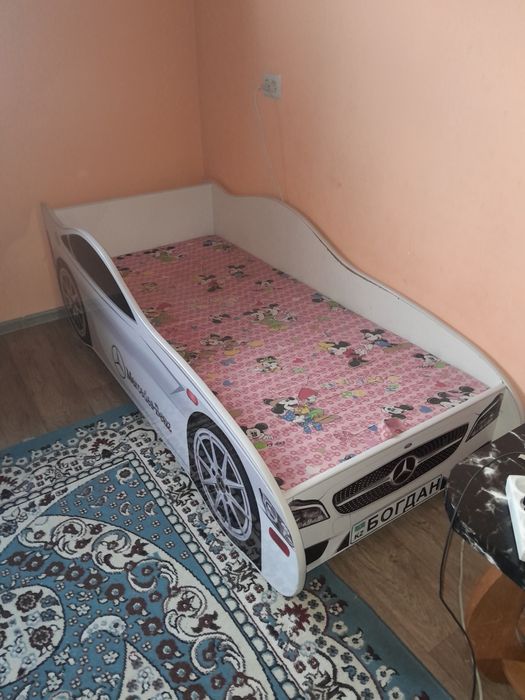 Кровать с подсветкой