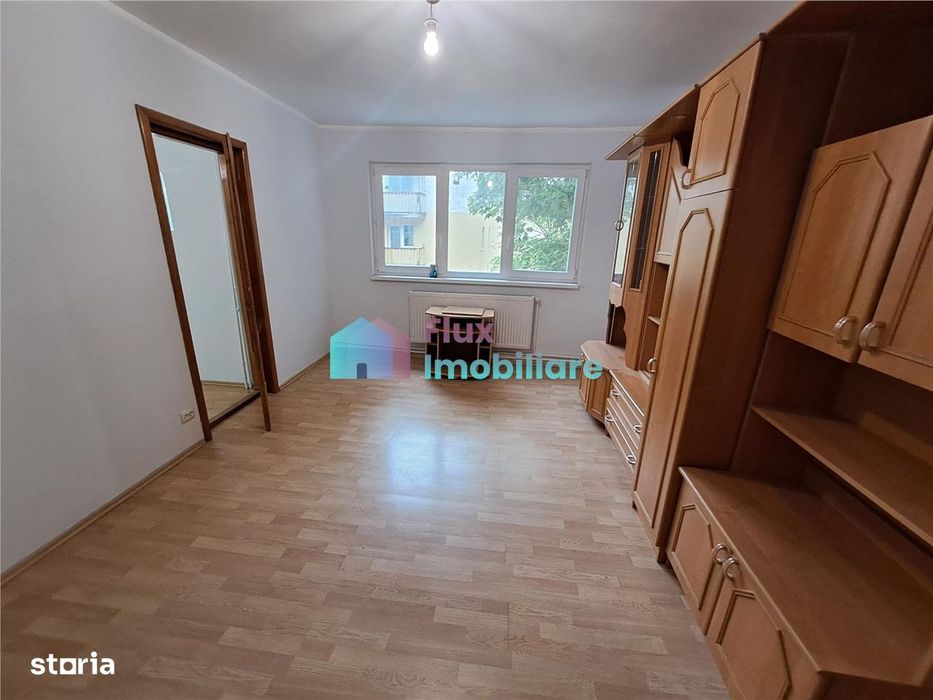 Apartament cu 3 camere semimobilat etaj 3 George Enescu