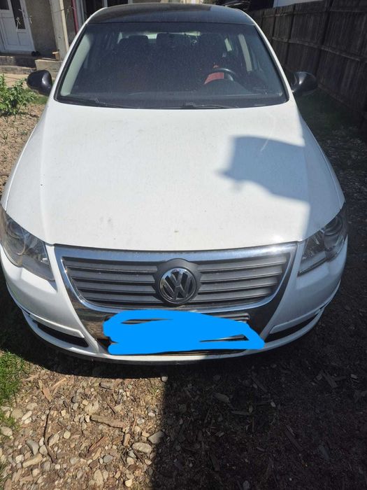 Vreau să vînd un Passat b6