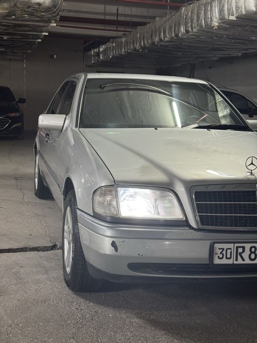 Mercedes benz W202 (М111 1.8L)/Метан/Бензин