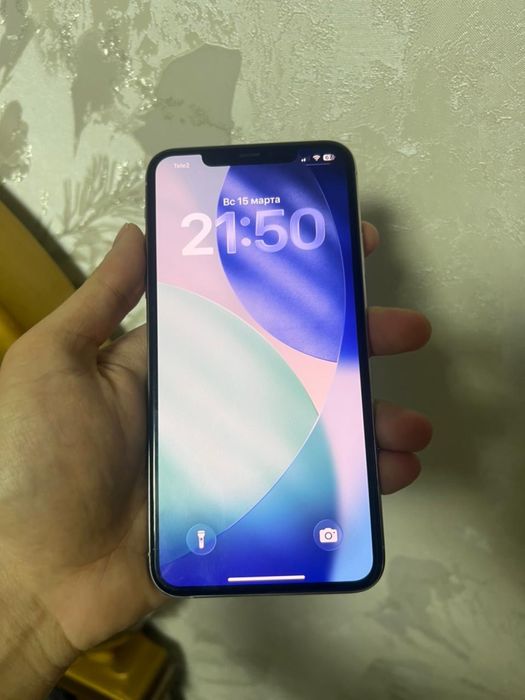 Продам IPhone 11 pro max
