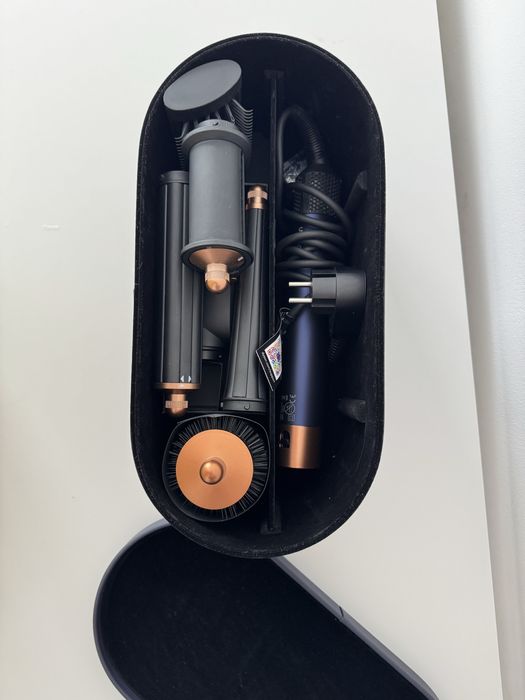 Dyson Airwrap i.d HS08 in garantie