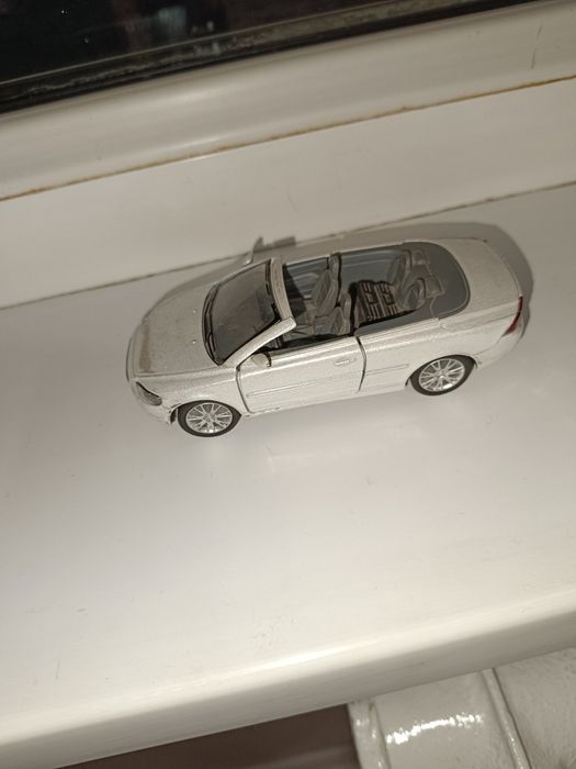 Масштабная модель Volvo C70