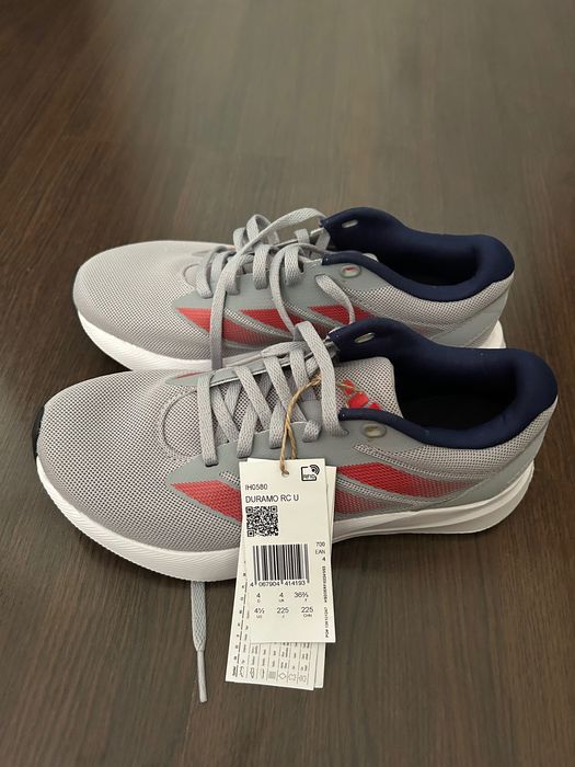 Adidas Duramo RC U, Halo Silver / Pure Ruby / Dark Blue.