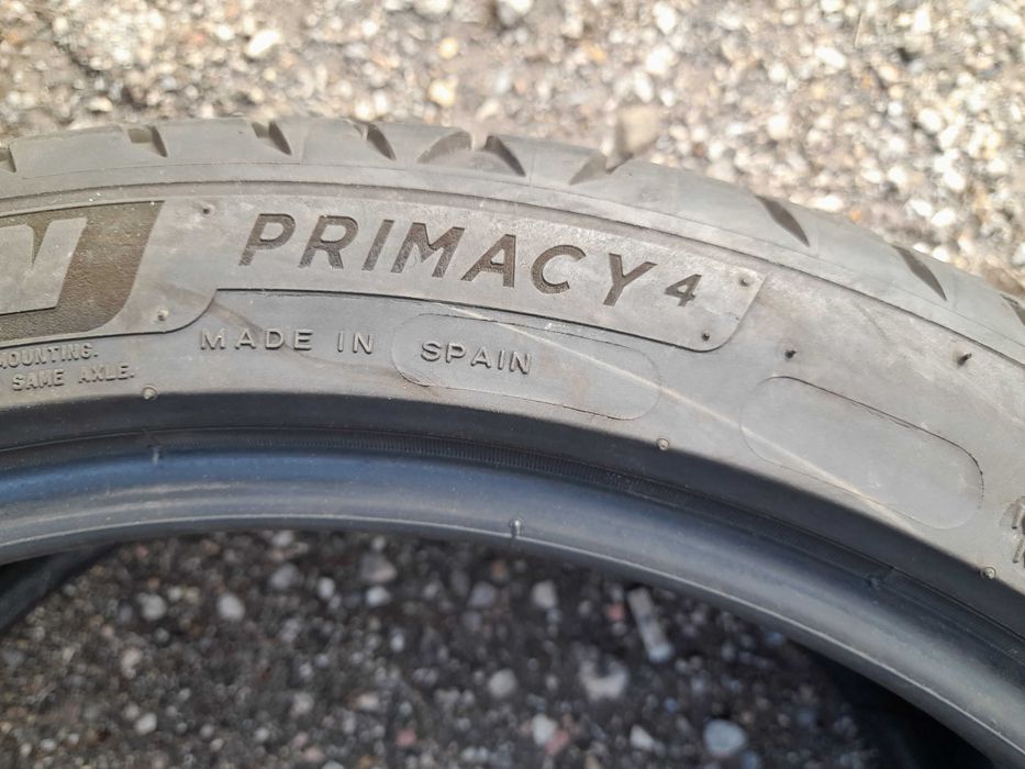 Продава една гума 225 40 18 цола,Мишелин,лятна,ДОТ 2021