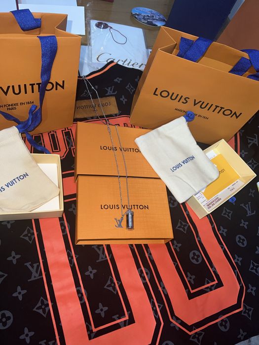 Lant louis vuitton exclusive edition