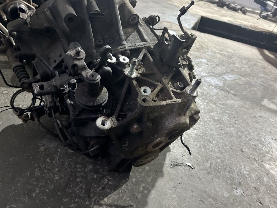 Cutie viteze mazda 6 2.0 d euro 4 2007 cd motor RF