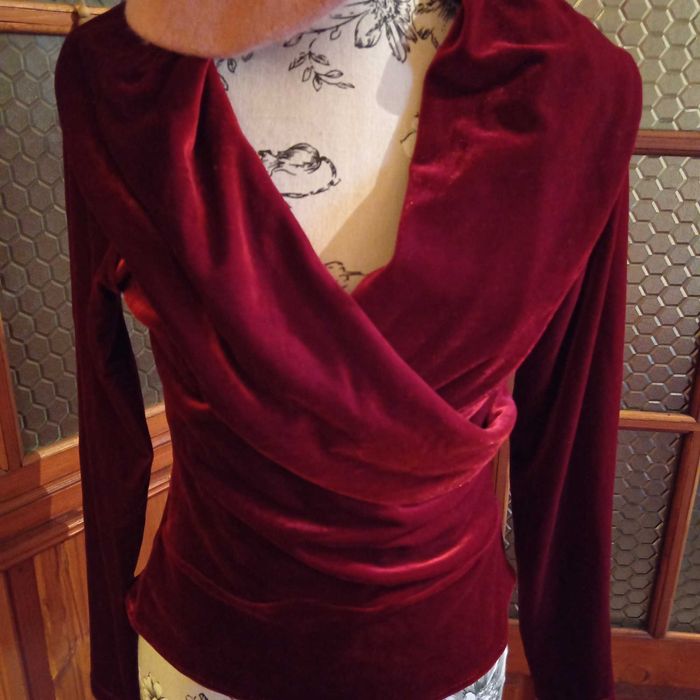 Bluză damă elegantă din catifea