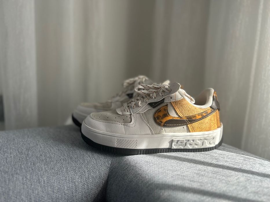 Дамски обувки Nike - Air Force 1 Fontanka