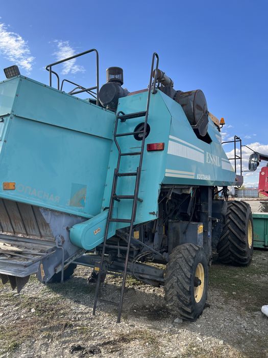 Уборочный комбайн Essil 740
