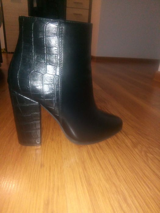 Ghete impecabile. Propuneți prețul!!!