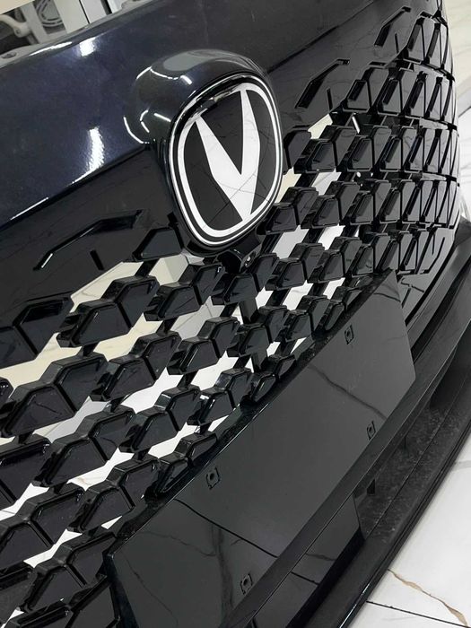 бампер капот крылья двери на CHANGAN