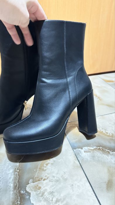 Сапоги ботинки обувь 39