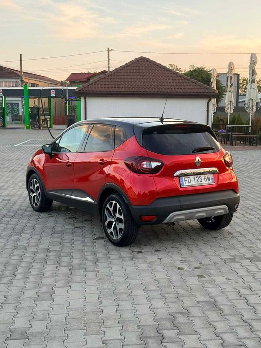 2018 Renault Captur S 1.3 TCe 150 CP Intens Manual Euro 6b