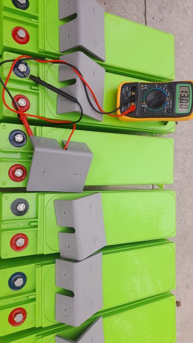 Baterii solare 12V 190Ah