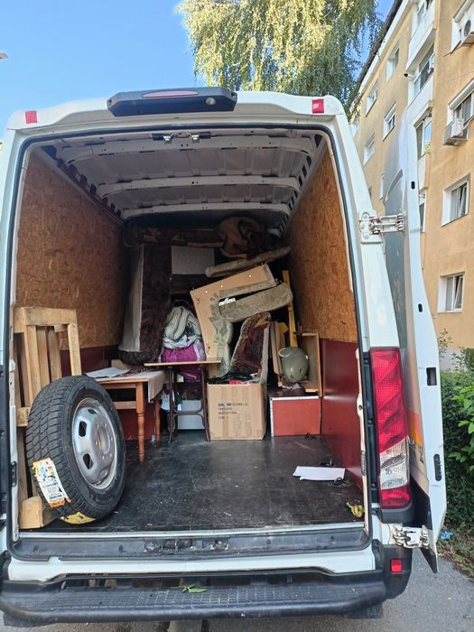 Debarasări apartamente, golire subsoluri,garaje, mutări cu manipulanți