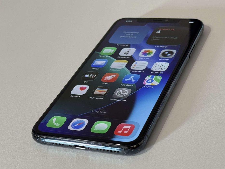 Бартер! iPhone 11 Pro Max 256GB Midnight Green (Зелен)