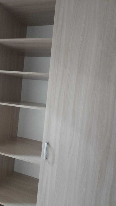 шкаф с полками  продам