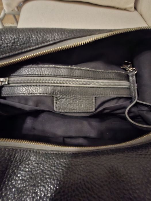 Дамска чанта от естествена кожа на италианската марка  Tosca blu