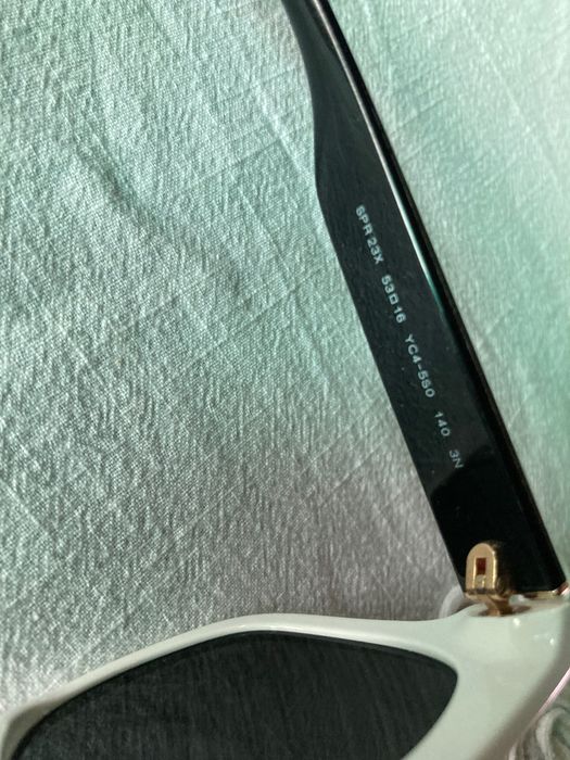 Очила Prada оригинални ,отлично състояние