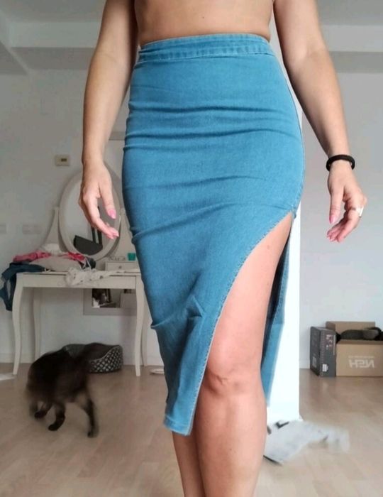 Fustă din denim cu crăpătură M