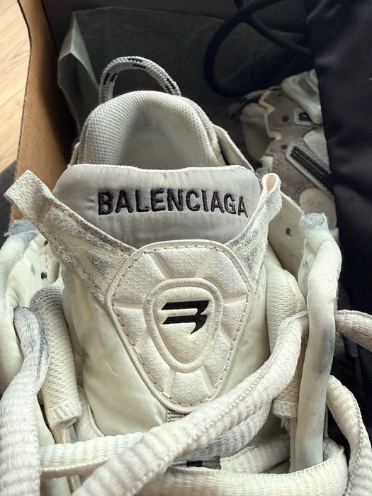 Balenciaga runner