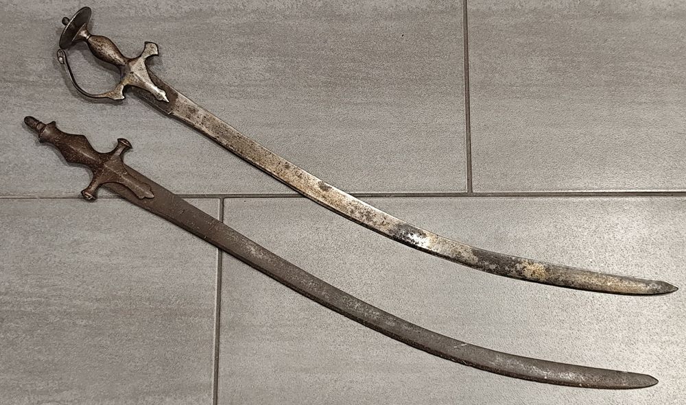 Персийска Сабя / Тулвар / Мечове