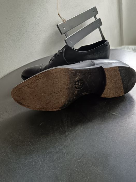 Обувки Giorgio Armani 40 номер