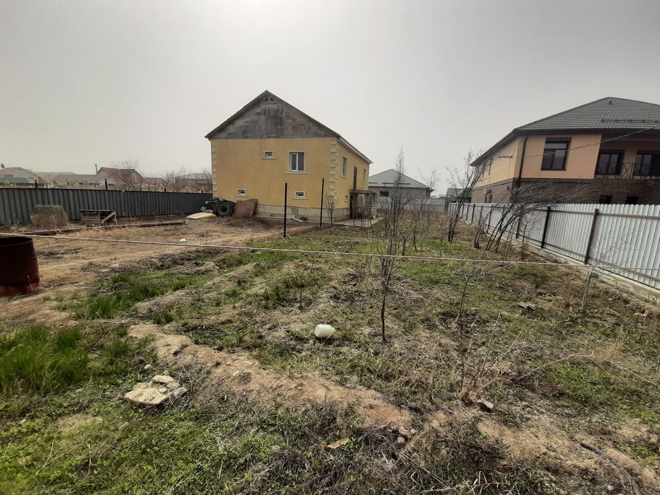 Земельный участок