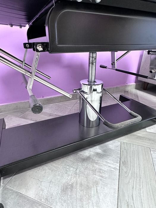 Козметична Кушетка