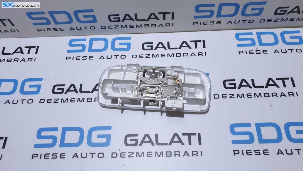 Plafoniera Lumini Lampa Iluminare Plafon Tavan Habitaclu Spate Renault Captur 2009 - 2020 Cod 264300007R