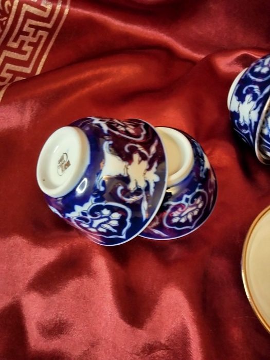 Пиалы  чайные  с  восточным колоритом