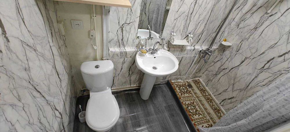 Сдается 4 комнатный дом Центр Луначарского Карасу